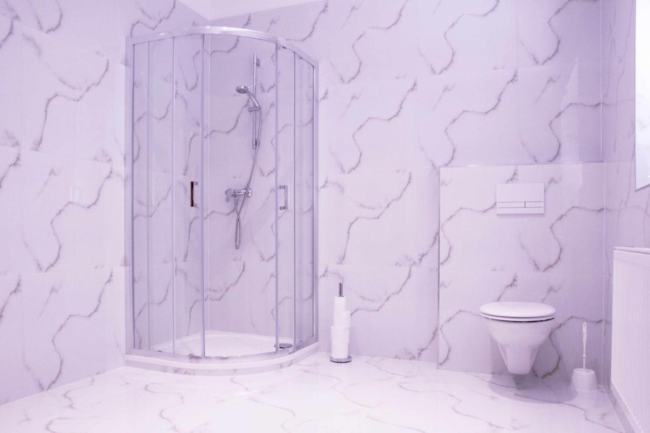 Cerny Kocour Apart Hotel Sarovy Dış mekan fotoğraf